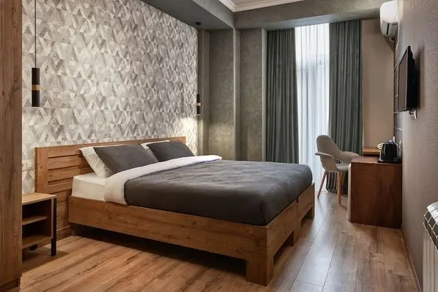 Tek Büyük Yataklı Oda