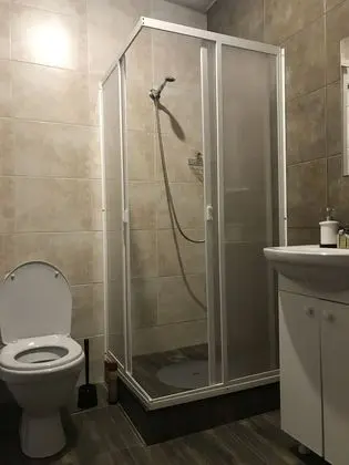 Economy İki Ayrı Yataklı Oda, Ortak Banyo