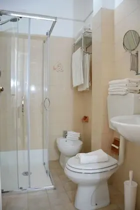 Superior Tek Büyük veya İki Ayrı Yataklı Oda