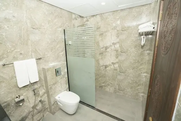 Deluxe Tek Büyük veya İki Ayrı Yataklı Oda