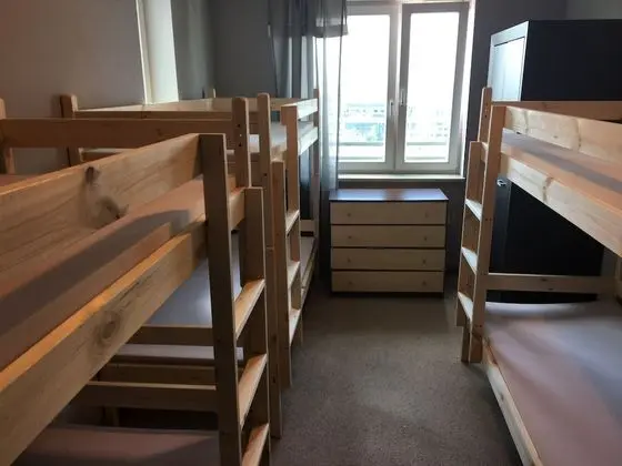 Ortak Ranzalı Oda, Karma Ranzalı Oda