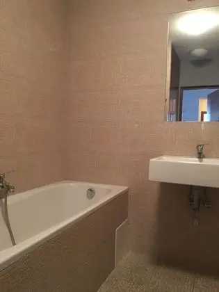 Ortak Ranzalı Oda, Karma Ranzalı Oda