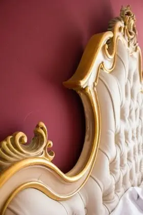 Junior Süit, Balkon