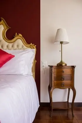 Junior Süit, Balkon