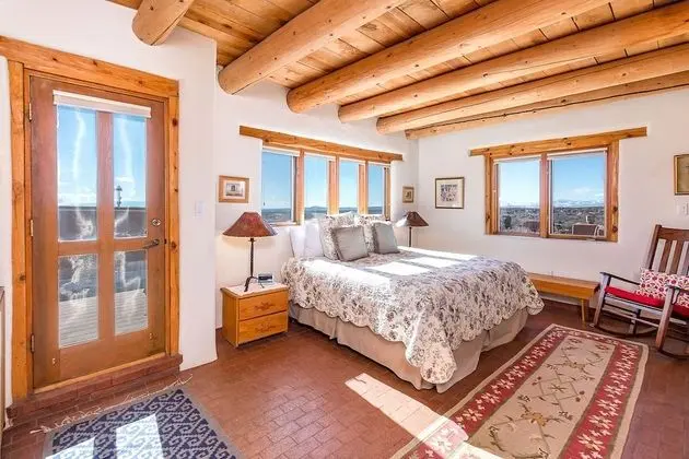 Ev, Birden Çok Yatak, Veranda, Şehir Manzaralı