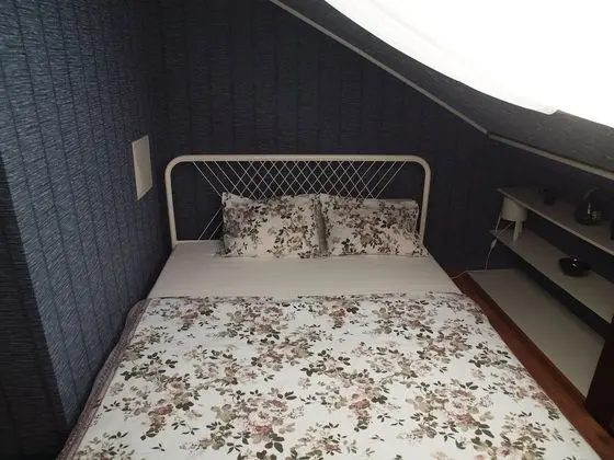 Basic Tek Büyük Yataklı Oda
