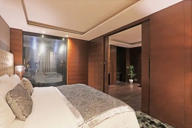 Suite Room