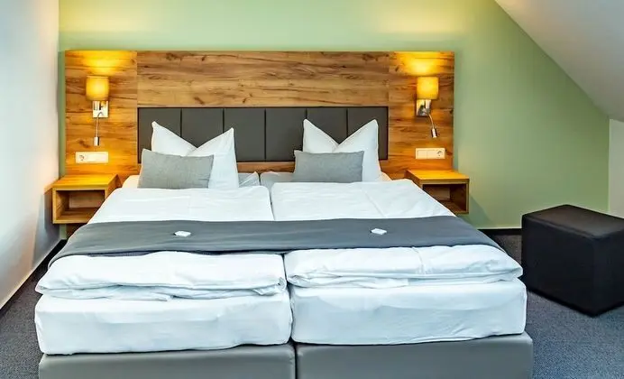 Economy İki Ayrı Yataklı Oda