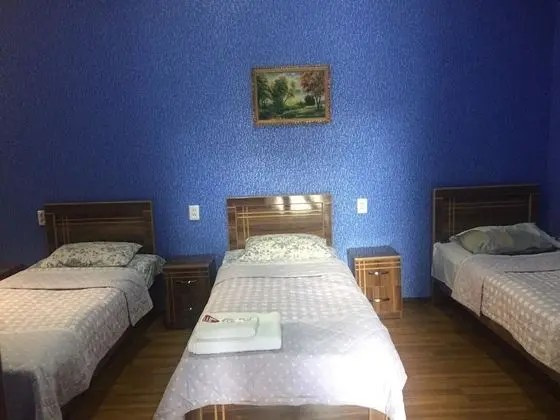 Üç Kişilik Oda