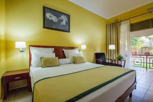 Tek Büyük Yataklı Oda, 1 Büyük (Queen) Boy Yatak, Balkon, Avlu Manzaralı