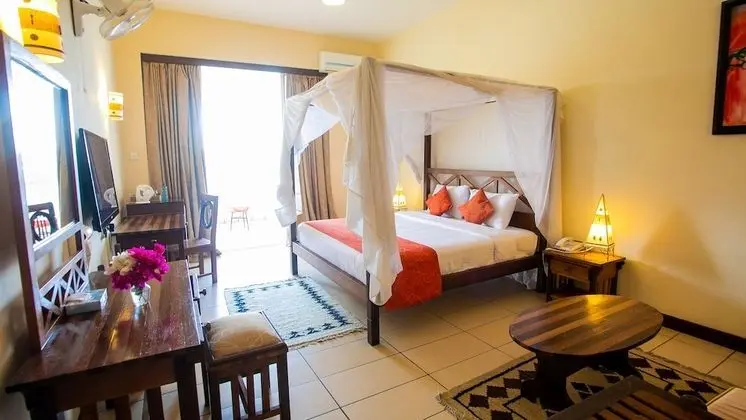 Deluxe Room, Creek View