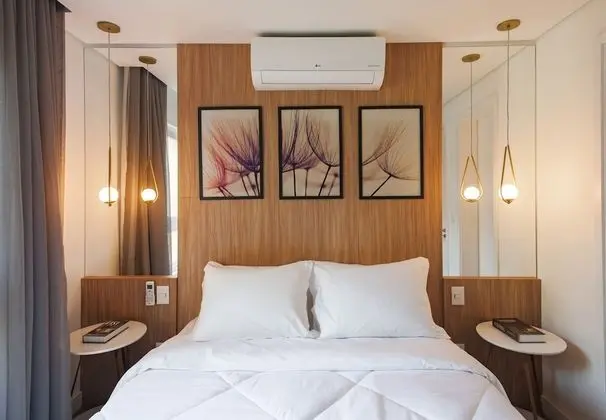 1 QUARTO, CAMA CASAL + SOFÁ CAMA (MÁX 04 PESSOAS)