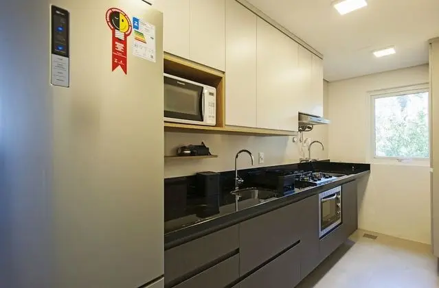 2 QUARTOS, CAMA CASAL + SOFÁ CAMA (MÁX 06 PESSOAS)