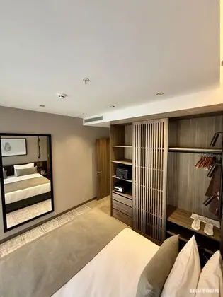 Tek Yatak Odali Suite