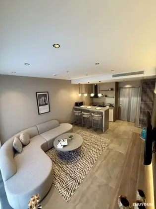 Tek Yatak Odali Suite