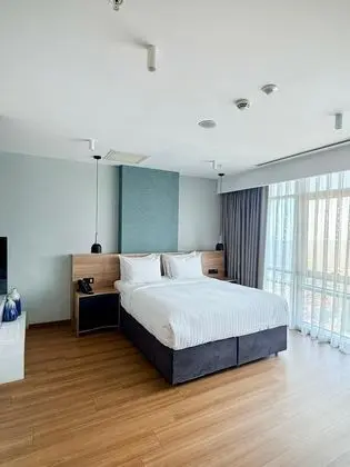 Jakuzili Suit Oda,Şehir Manzaralı,Jakuzili