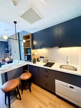One Bedroom City