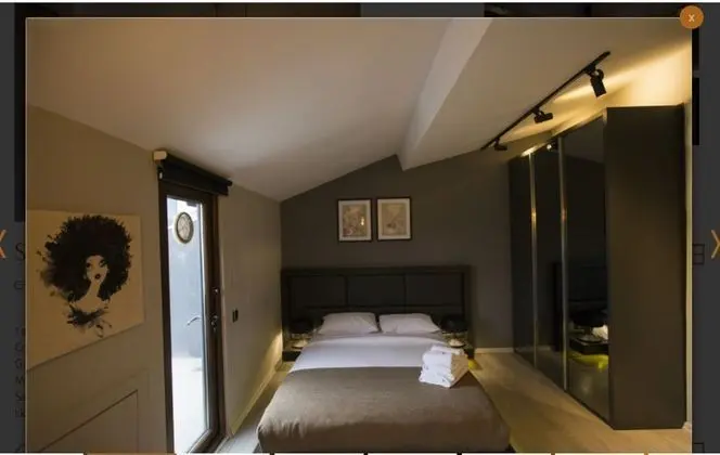 Suit With Terrace