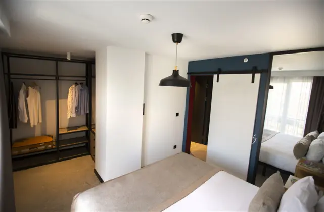 Sehir Manzarali, 1+1 Apartment Custom Oda