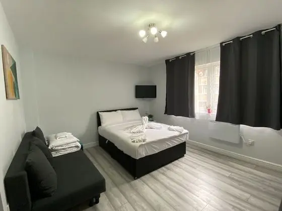 Stüdyo, Özel Banyo