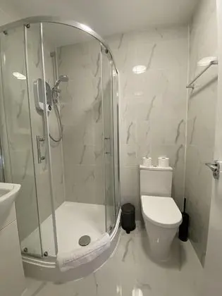 Stüdyo, Özel Banyo