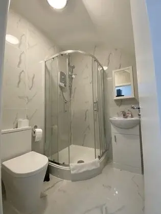 Stüdyo, Özel Banyo