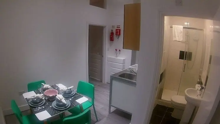 Apart Daire, Özel Banyo (3)