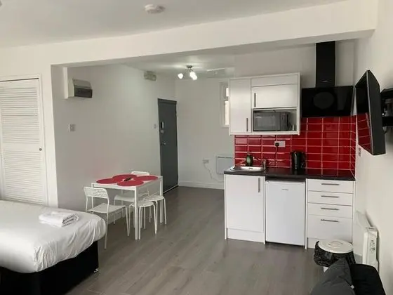Stüdyo, Özel Banyo (1)
