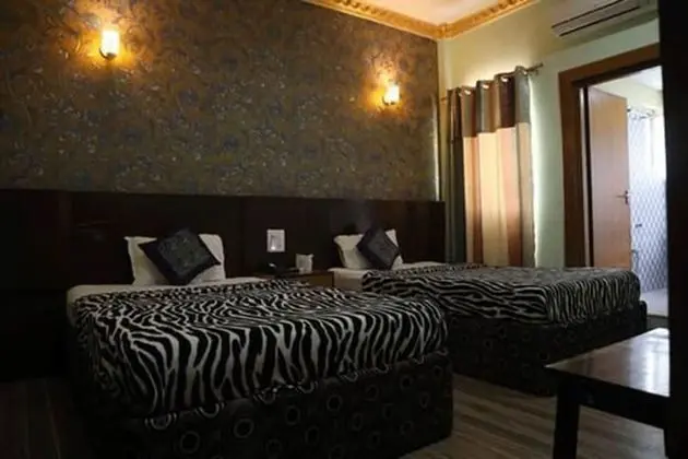 Deluxe Tek Büyük veya İki Ayrı Yataklı Oda, Sigara İçilmez
