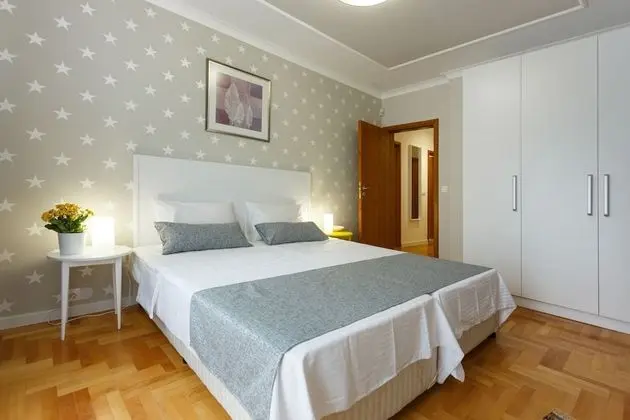 Deluxe Apart Daire