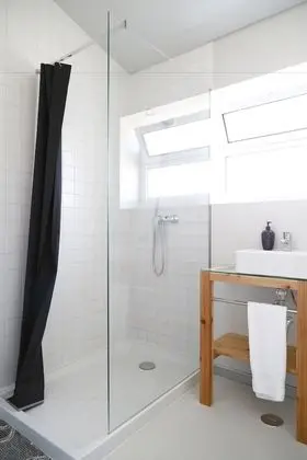 Tek Büyük veya İki Ayrı Yataklı Oda, Özel Banyo