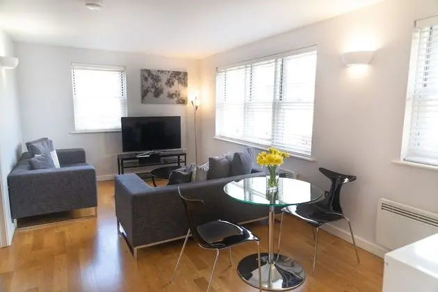 Executive Apart Daire