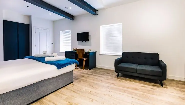 Studio Apartment - Sleeps 2