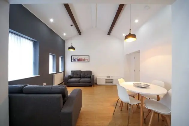 One Bedroom Apartment – Sleeps 4