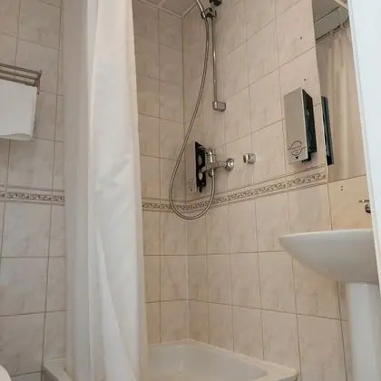 Basic Tek Kişilik Oda