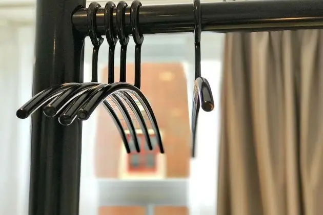 Basic Tek Büyük Yataklı Oda