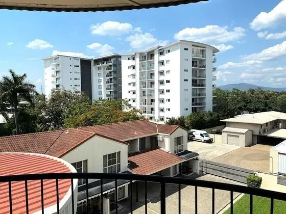 Standard Apart Daire, Birden Çok Yatak Odası, Sigara İçilmez, Mutfak (3Brm PENTHOUSE)