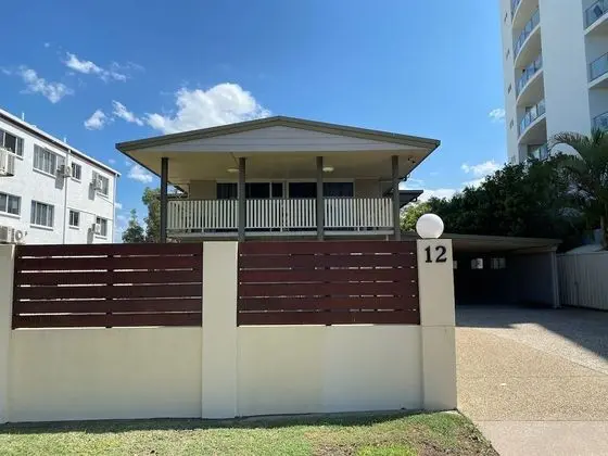 Standard Apart Daire, Birden Çok Yatak Odası, Sigara İçilmez, Mutfak (4BRM RIVERFRONT)