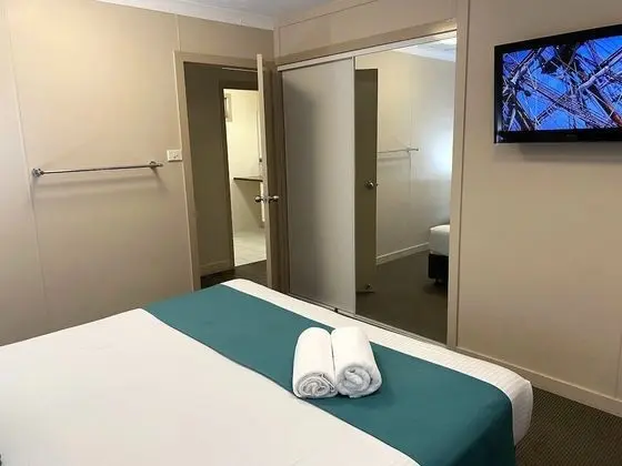 Standard Apart Daire, Birden Çok Yatak Odası, Sigara İçilmez, Mutfak (4BRM RIVERFRONT)