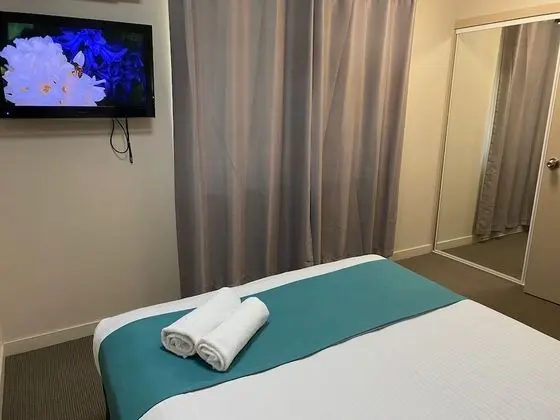 Standard Apart Daire, Birden Çok Yatak Odası, Sigara İçilmez, Mutfak (4BRM RIVERFRONT)
