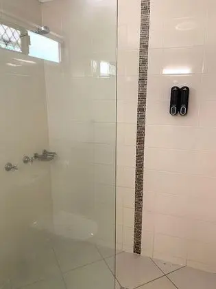 Standard Apart Daire, Birden Çok Yatak Odası, Sigara İçilmez, Mutfak (4BRM RIVERFRONT)