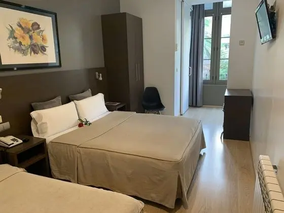Basic Üç Kişilik Oda