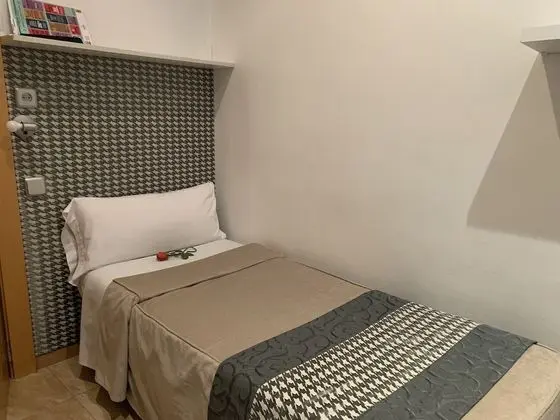 Tek Kişilik Oda (Interior)