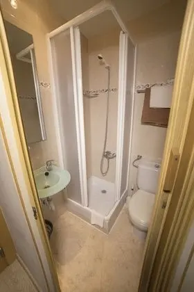 Tek Kişilik Oda (Interior)