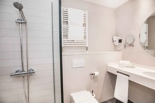 Basic Üç Kişilik Oda