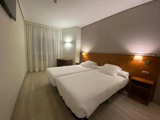 Tek Büyük veya İki Ayrı Yataklı Oda, 2 Tek Kişilik Yatak