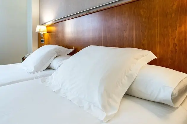 Tek Büyük veya İki Ayrı Yataklı Oda, 2 Tek Kişilik Yatak