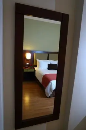 Junior Süit, 1 En Büyük (King) Boy Yatak