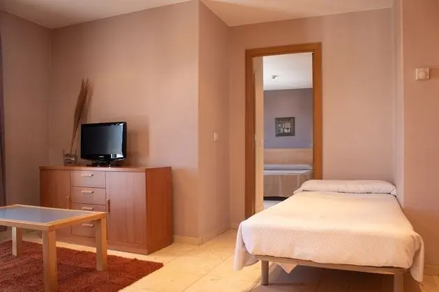 Apart Daire (2 Adults + 1 Kid)