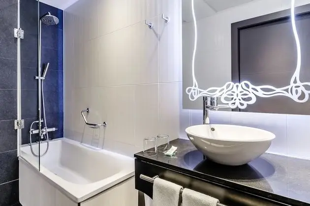 Tek Büyük Yataklı Oda (with extra bed)